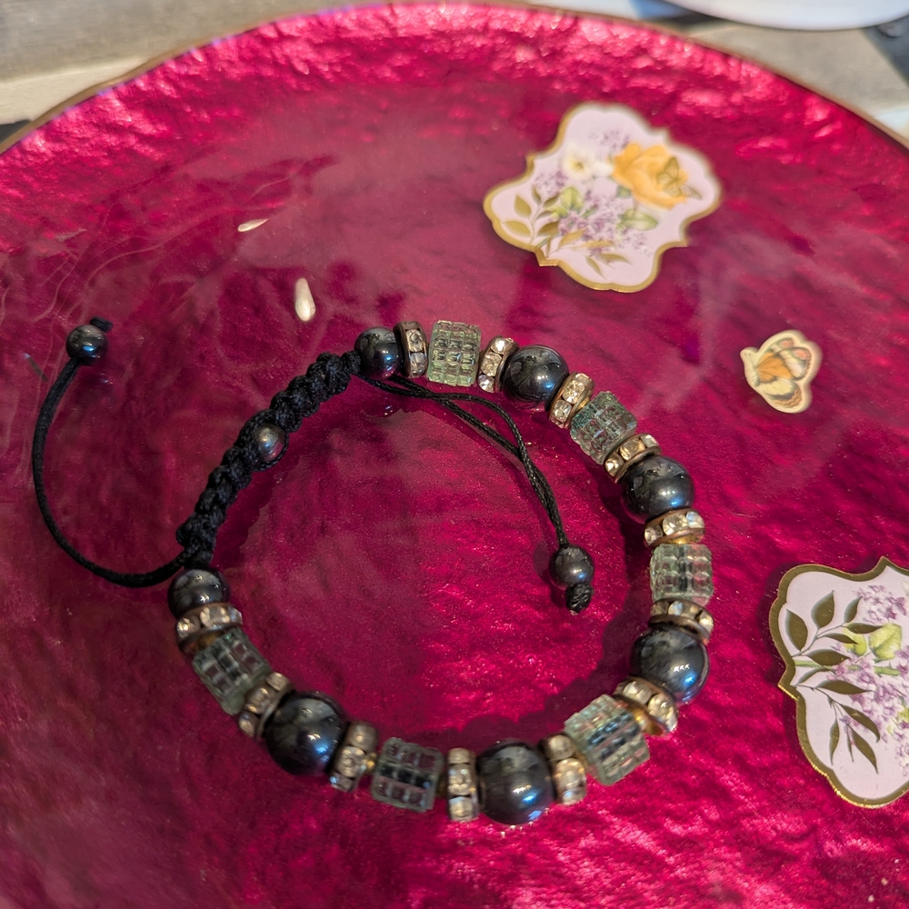 Black and Gold Beaded Bracelet